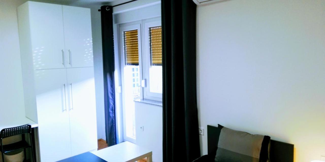 Pula Center Green Park Apartments And Rooms Kültér fotó