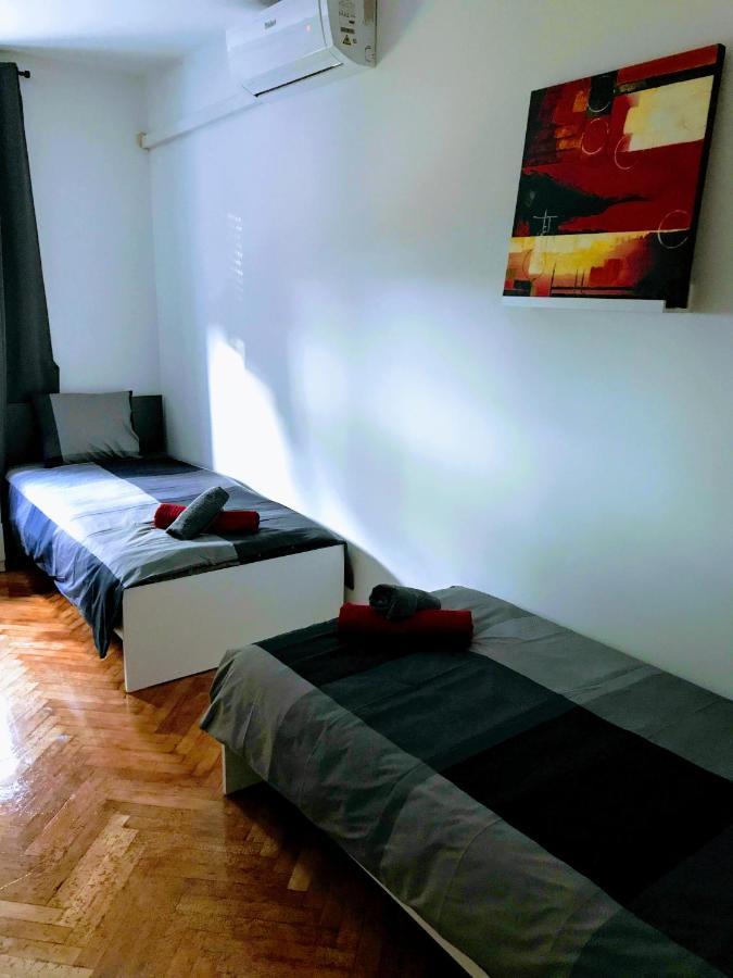 Pula Center Green Park Apartments And Rooms Kültér fotó